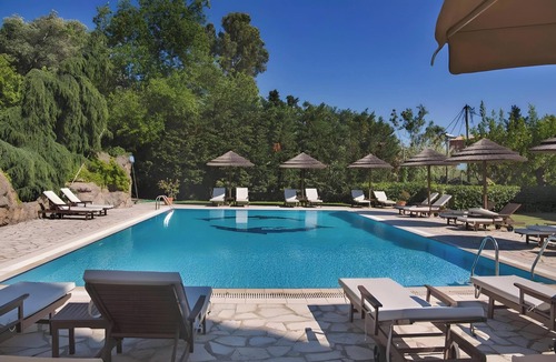 Tzavros House | Apartment 'Corfu Club Maisonette 4' with Shared Pool, Wi-Fi and Air Conditioning