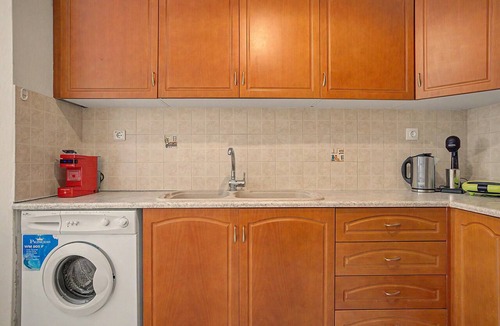 Kato Zakros Apartment | Apartment 'Dimitra Prive Romantic' with Mountain View, Wi-Fi and Air Conditioning