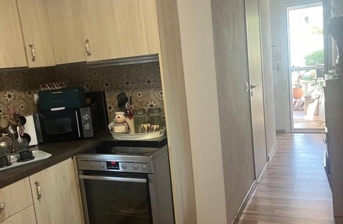 Epanomi Apartment | Apartment 'Elea' with Mountain View, Wi-Fi and Air Conditioning