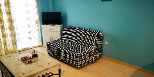 Paralia Ofryniou Apartment | Apartment Oazis