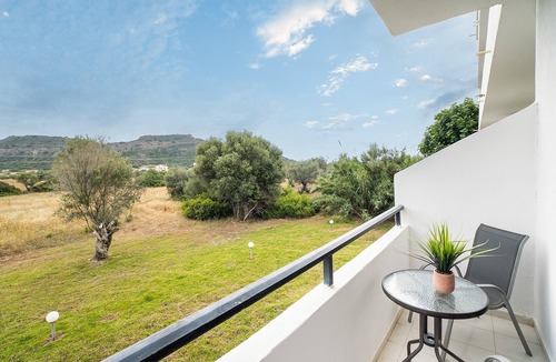 Faliraki Apartment | Apartment 'Sotirakis Standard Room 8' with Mountain View, Wi-Fi and Air Conditioning