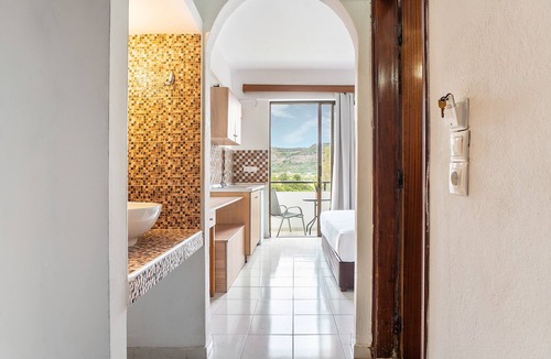 Faliraki Apartment | Apartment 'Sotirakis Standard Room 8' with Mountain View, Wi-Fi and Air Conditioning