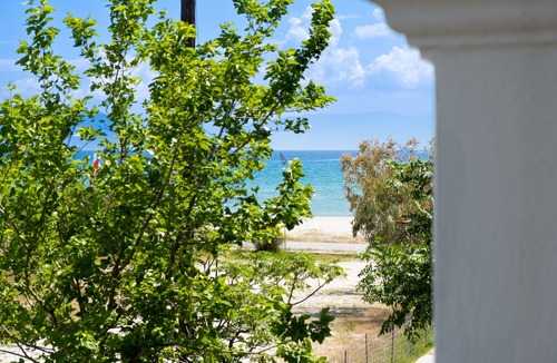 Vassiliki Apartment | Apartment "Studio Rea" with Sea View, Garden & Wi-Fi