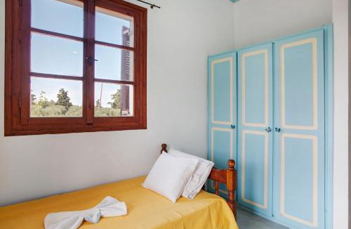 Vasilikos Apartment | Areti Orfeas Budget Studio