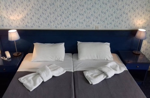 Agia Marina Hotel | Argo Seafront Retreat - Aegina Seaside Stays