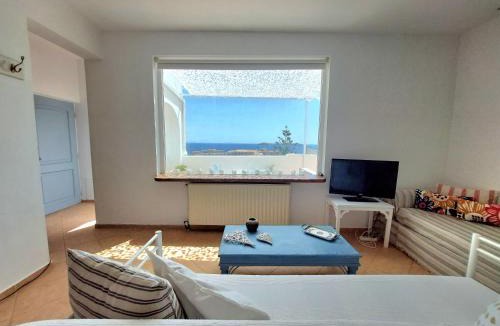 Ermoupoli Apartment | ASIA