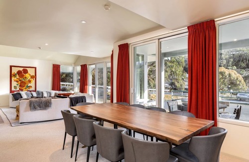 Thredbo Ski Chalet | Aspect 5 - 3 bed & loft Chalet a stones throw from everything Thredbo has to offer