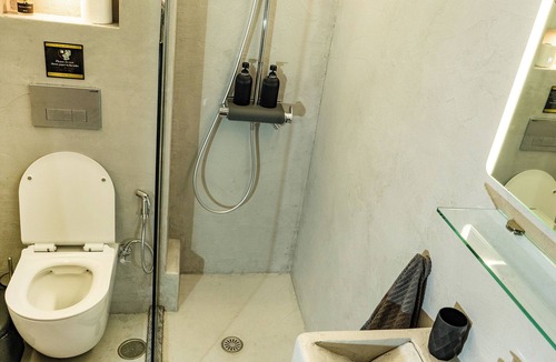 Omonia Apartment | Athens Center Apartment near Metro & Attractions