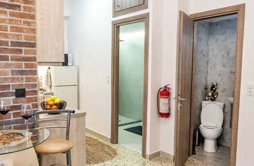 Omonia Apartment | Athens Center Apartment near Metro & Attractions