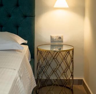 Plaka Apartment | Athens Plaka House