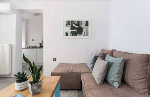 Koukaki Apartment | Athens Residence A2 - Cozy Gem near Acropolis