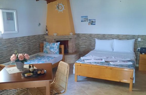 Megalos Prinos Apartment | Avgoustos Beach House