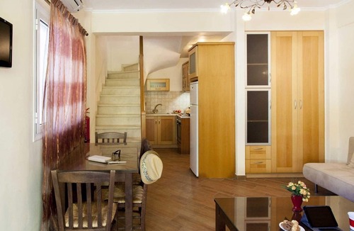 Vassiliki Apartment | Azalea Villas