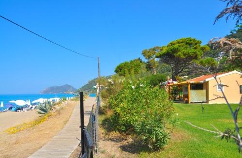 Agios Gordios House | Beachfront holiday House yannis on Agios Gordios beach in Corfu