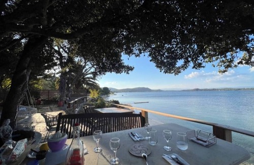 Vourvourou House | Beachfront Private house in Vourvourou, Chalkidiki with amazing view