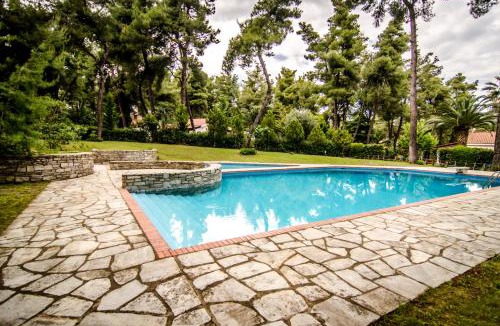 Sane Villa | Beautiful Holiday Villa in Sani
