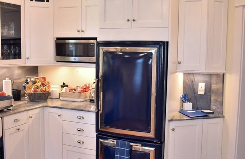 Fifth Ward House | Beautiful, updated 3 bedroom home with parking for 6 cars in downtown Newport