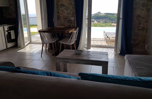 Erikousa Island Apartment | Bella Vista Deluxe Studio 2 Hermitage