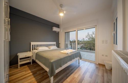 Marathon Villa | Blue Pine Villa