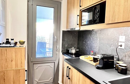 Poros Apartment | Boutique Studio with Veranda Near Kanali Beach
