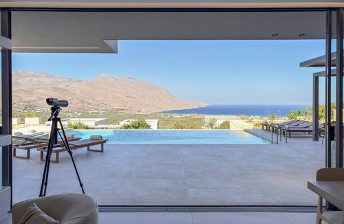 Kissamos House | Brand new Villa Majestic. Newest addition to Youphoria Villas