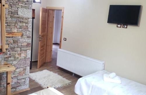 Moscopole Bed & Breakfast | Bujtina SHKODRANI