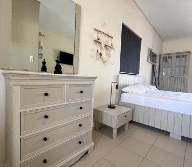 Karystos Apartment | Casa Di Mare - Terra