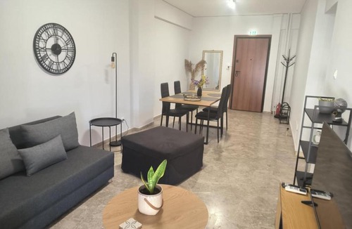 Athens City Centre Apartment | Casa Dili Stylish 2BR Apartment
