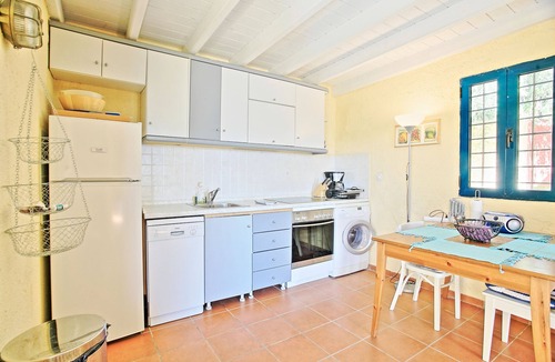 Barbati Apartment | Casa Do Tina: Maisonette type apartment in Barbati, ideal for four, air-conditioning, stunning views