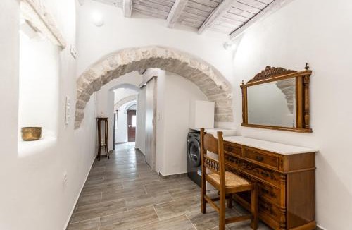 Aperathos Apartment | Casa Estiva Apeiranthos Naxos Apartments