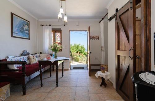 Kastellos House | Casa Vasilia Traditional Home