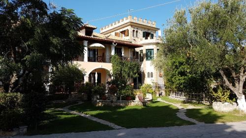 Limni Keri Apartment | Castello Bellos Tower