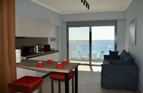 Haraki Apartment | Charaki Escape Chic Seafront Studio