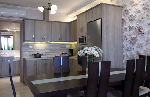 Tsoukaladhes Apartment | Charmante Villa Irida in der Nähe von Kathisma Mylos Strand by Interhome