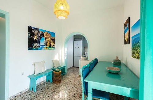 Kiparissia House | Charming Beachfront Haven, Steps from the Beach