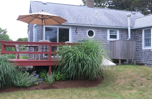 West Chatham House | Chatham Break! 3 BR, A/C, Outdoor Shower + Deck, Near Beaches, Large Quiet Yard