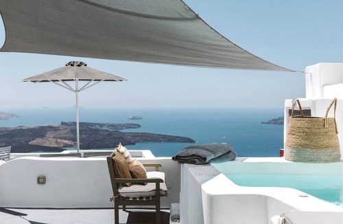 Imerovigli House | Chess House - Santorini Traditional Home