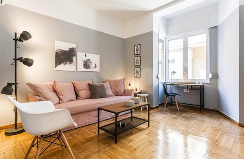 Plaka Apartment | Chic and Cosy Flat in Plaka by UPSTREET