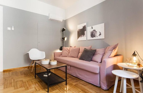 Plaka Apartment | Chic and Cosy Flat in Plaka by UPSTREET