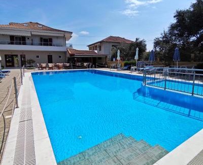 Lygia Apartment | Christina Studios