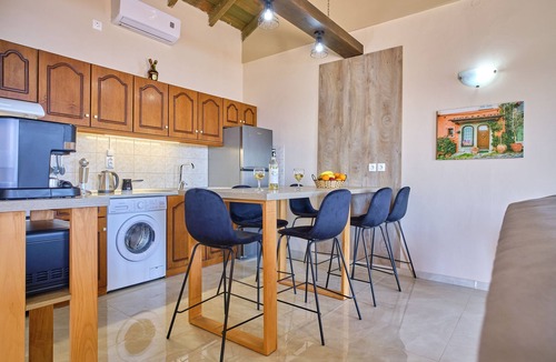 Spartylas Apartment | Christine's Seaview by Corfuescapes