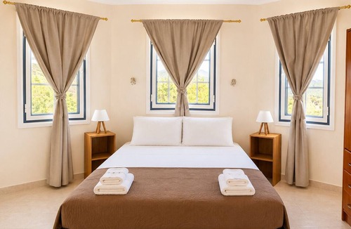 Paleros Hotel | Cliff Bay Hotel by GHH