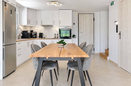 Kato Almiri House | Coastal Escape - Modern 2BR Maisonette by ΜΡS