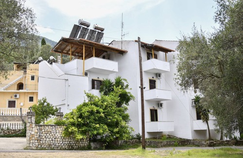 Dafnata Apartment | Corfu Room apartments