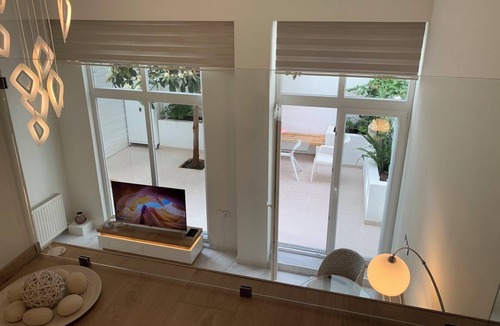 Thermi House | Cosy loft close to shops and Thermi's center. Pet-friendly!