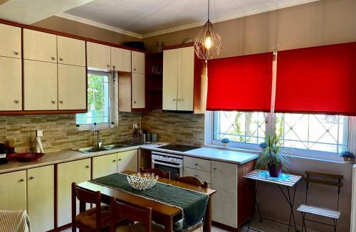 Ilida Apartment | Cottage House