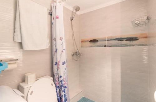 Ierissos Apartment | Cycladic flat with sea view and BBQ grill