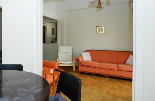 Ampelokipoi Apartment | D'Lara, Athens Ampelokipi Appt