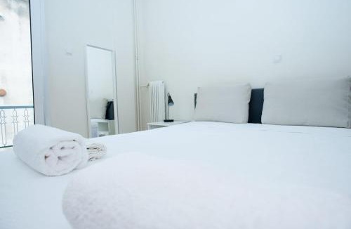 Ampelokipoi Apartment | D'Lara, Athens Ampelokipi Appt