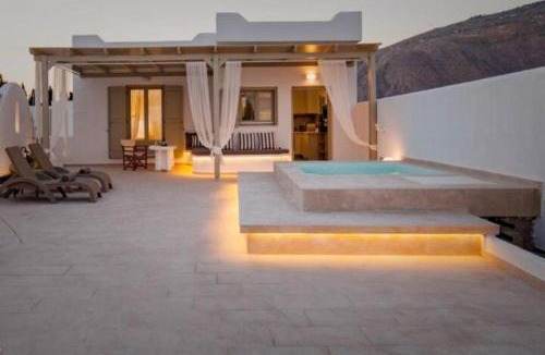 Perivolos Villa | Dafnes Villa with Private Plunge Pool